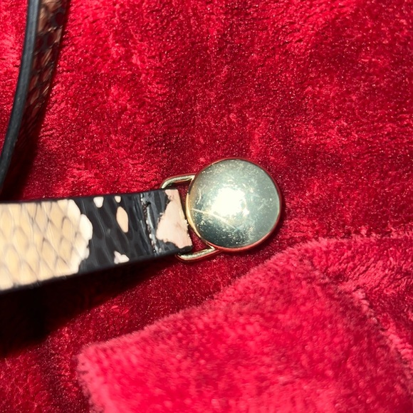 H&M Snakeskin faux leather slim belt - Picture 11 of 11